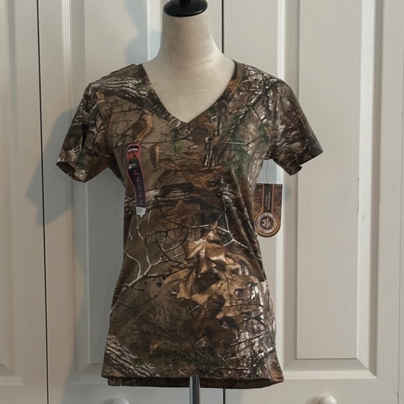 Realtree Tops - Realtree Women's V-Neck Camo Tee - Brown Green Tan